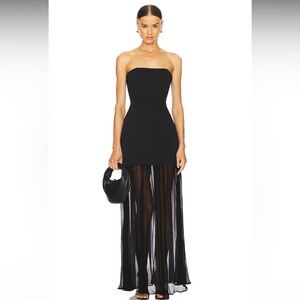 Marianna Amiens gown in black